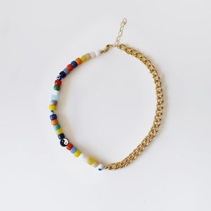 Halfway necklace